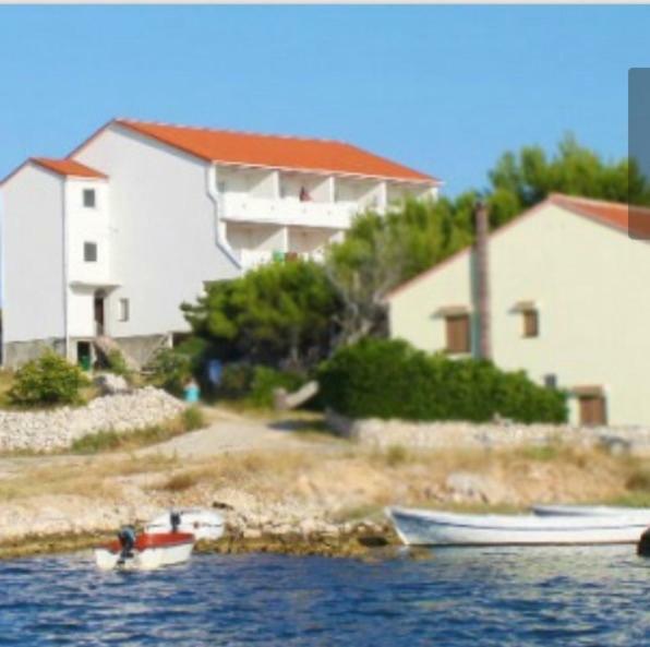 Apartments Isabella - Family Only Kustici Exterior photo